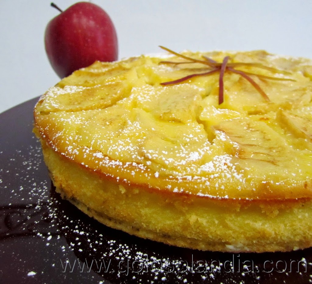 Tarta de manzana al horno, fácil receta casera paso a paso.