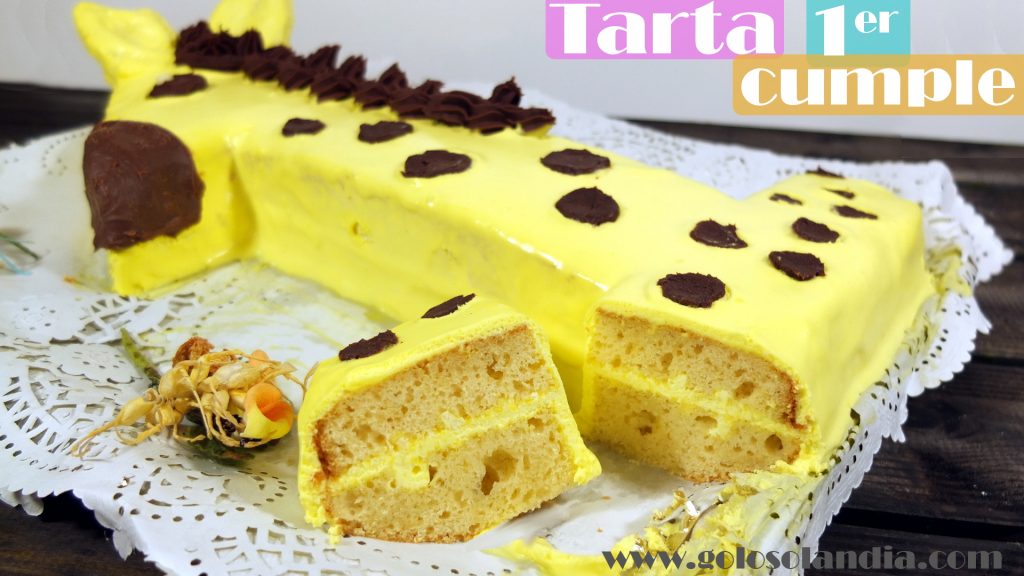Tarta primer cumpleaños, pastel numero uno con forma de jirafa.