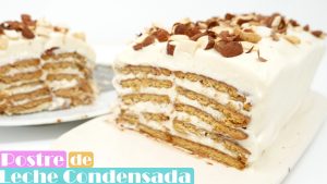 POSTRE de LECHE CONDENSADA🍰🥛🍰 (SIN HORNO pastel fácil con GALLETAS)🍰🥛🍰