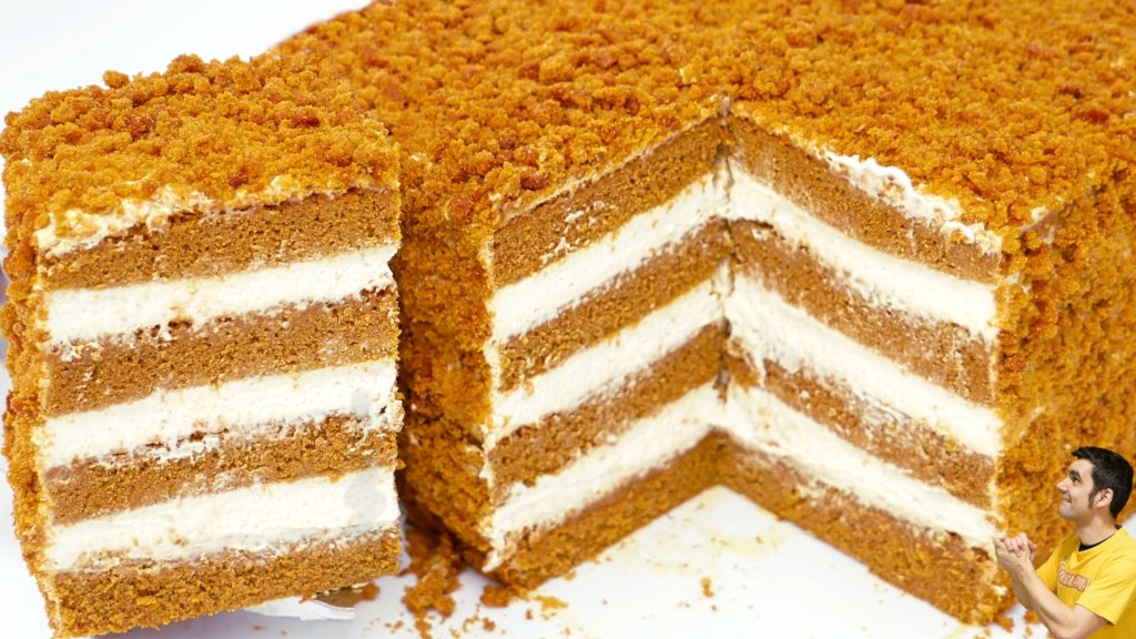 DELICIOSO PASTEL de MIEL y CREMA en minutos a CAPAS! 😍🍯😋 ¡Receta sencilla de tarta jugosa! # 747